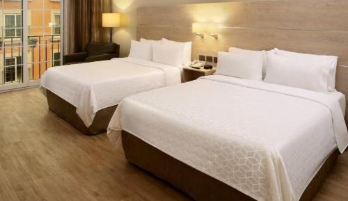 Standard Room with Two Queen Beds