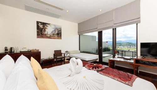 King Suite with Balcony