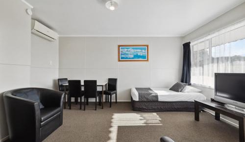 Deluxe Family Suite