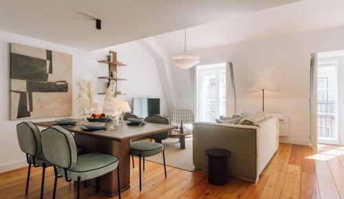 Two-Bedroom Apartment with River View