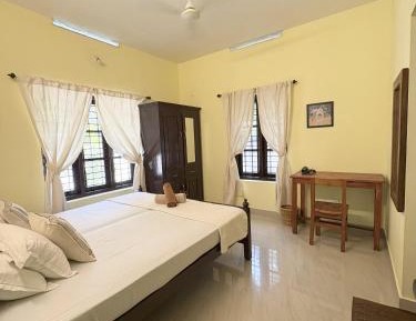 Double or Twin Room with Shower