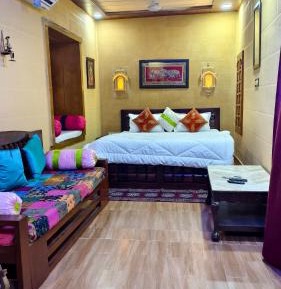 Deluxe Suite