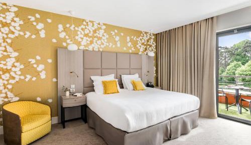 King Suite with Balcony