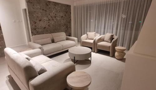 Three-Bedroom Apartment with Balcony
