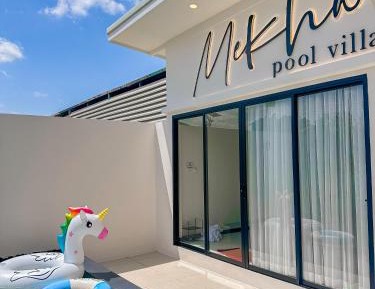 King Room with Pool View