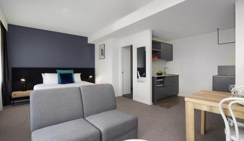 Deluxe King or Twin Suite