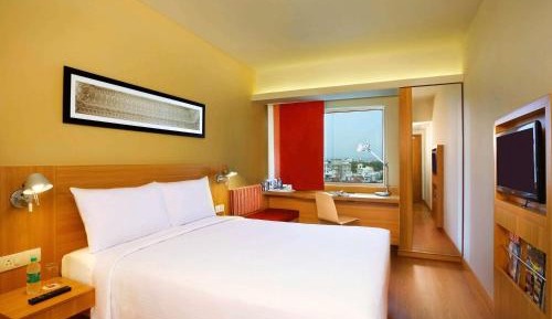 Standard Room Queen Bed