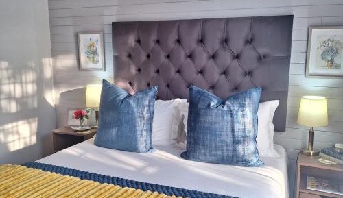 Apartment with Shower