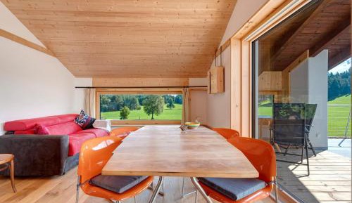 Superior One-Bedroom Apartment with Balcony