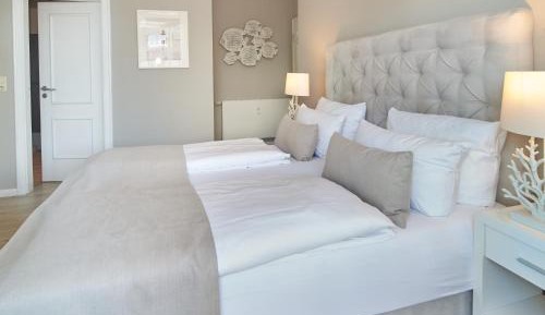 Two-Bedroom Apartment with Balcony - Lieblingsbucht
