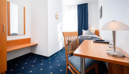 Small Single Room