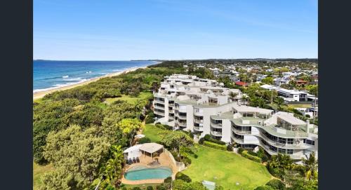 Two-Bedroom Apartment - Oceanfront 