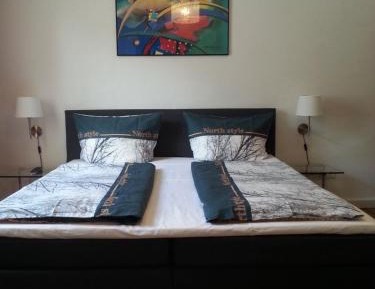 Apartment with Garden View