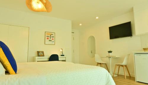 Studio with Sea View