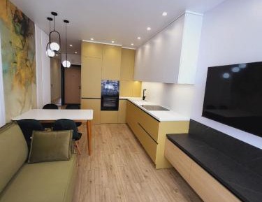 One-Bedroom Apartment