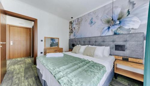 Deluxe Double or Twin Room with Garden View