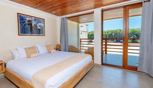 King Room with Balcony