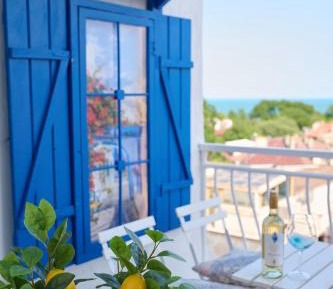 Three-Bedroom Apartment with Sea View