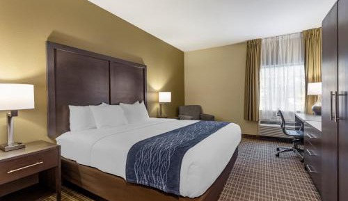 King Room - Accessible/Non-Smoking