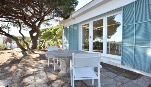 Two-Bedroom Apartment with Terrace and Sea View