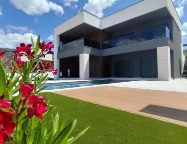 Deluxe Villa