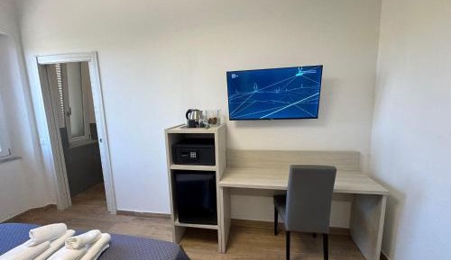 Large Double Room