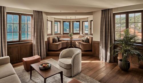 Corner Suite - historic La Margna Wing