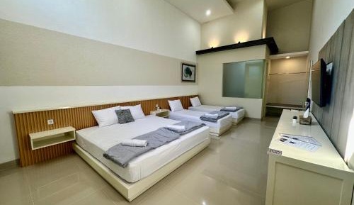 Superior Family Room