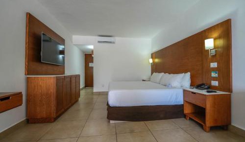 King Room with Balcony