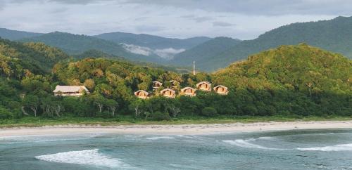 Villa - Beach Front