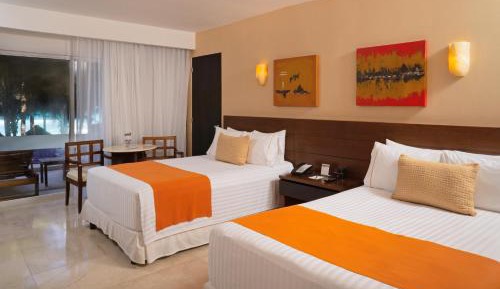 Deluxe Swim up Ocean view