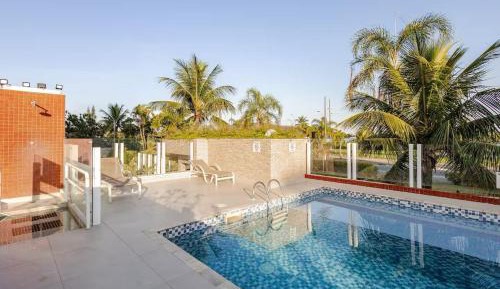 Two-Bedroom Apartment with Balcony and Sea View