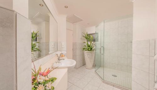 Deluxe Beachfront Double Room