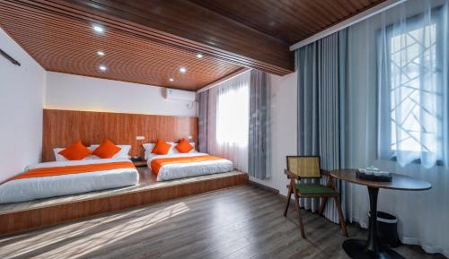 Double Room with Mountain View