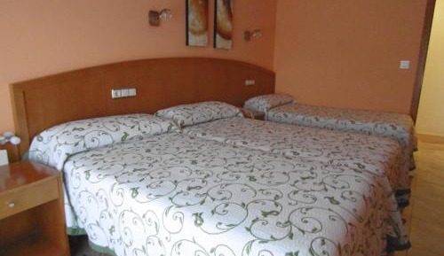 Triple Room with Balcony