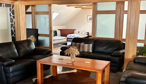 One-Bedroom Apartment with View