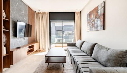 One-Bedroom Apartment