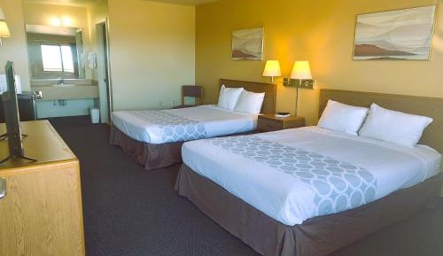 Two Queen Beds Nonsmoking