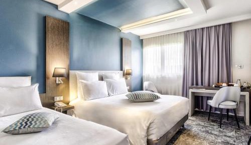 Classic Triple Room with Spa Access