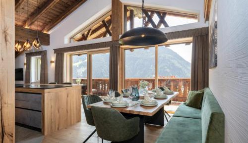 Penthouse Apartment