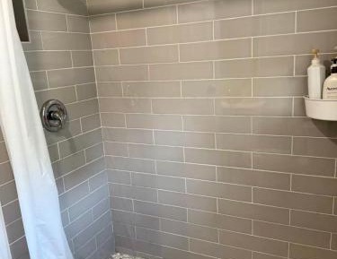 Double Room with Shared Toilet