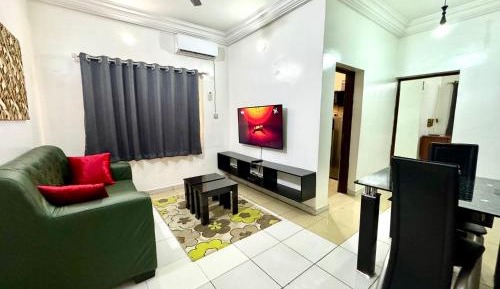 One-Bedroom Apartment