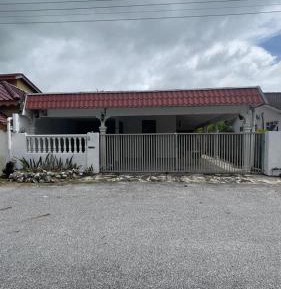 Three-Bedroom Chalet