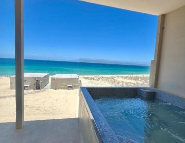 One-Bedroom Premium Apartment with Ocean View