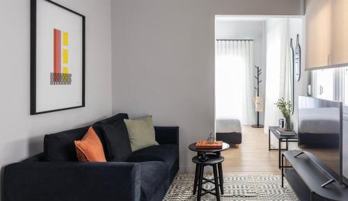 Large Studio with Balcony