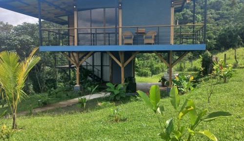 One-Bedroom Loft Apartment with Balcony