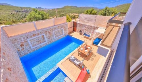 Villa with Private Pool