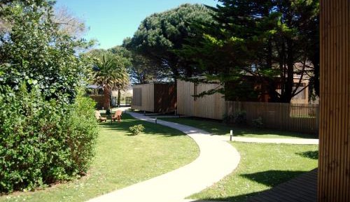 Two-Bedroom Apartment with Spa Bath