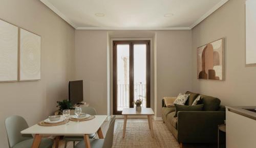 Two-Bedroom Deluxe Apartment with balconies