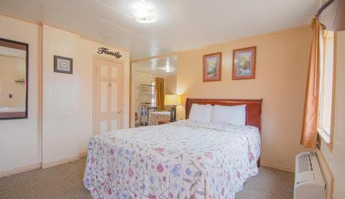 2 Full Beds Non-Smoking